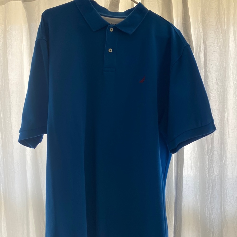 Nautical men’s short sleeve polo style